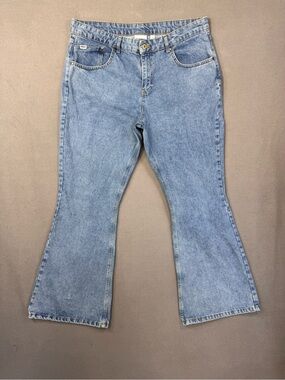 The Ragged Priest Jeans Ultra Flare, High Rise Light Wash Denim, Women’s Size 36